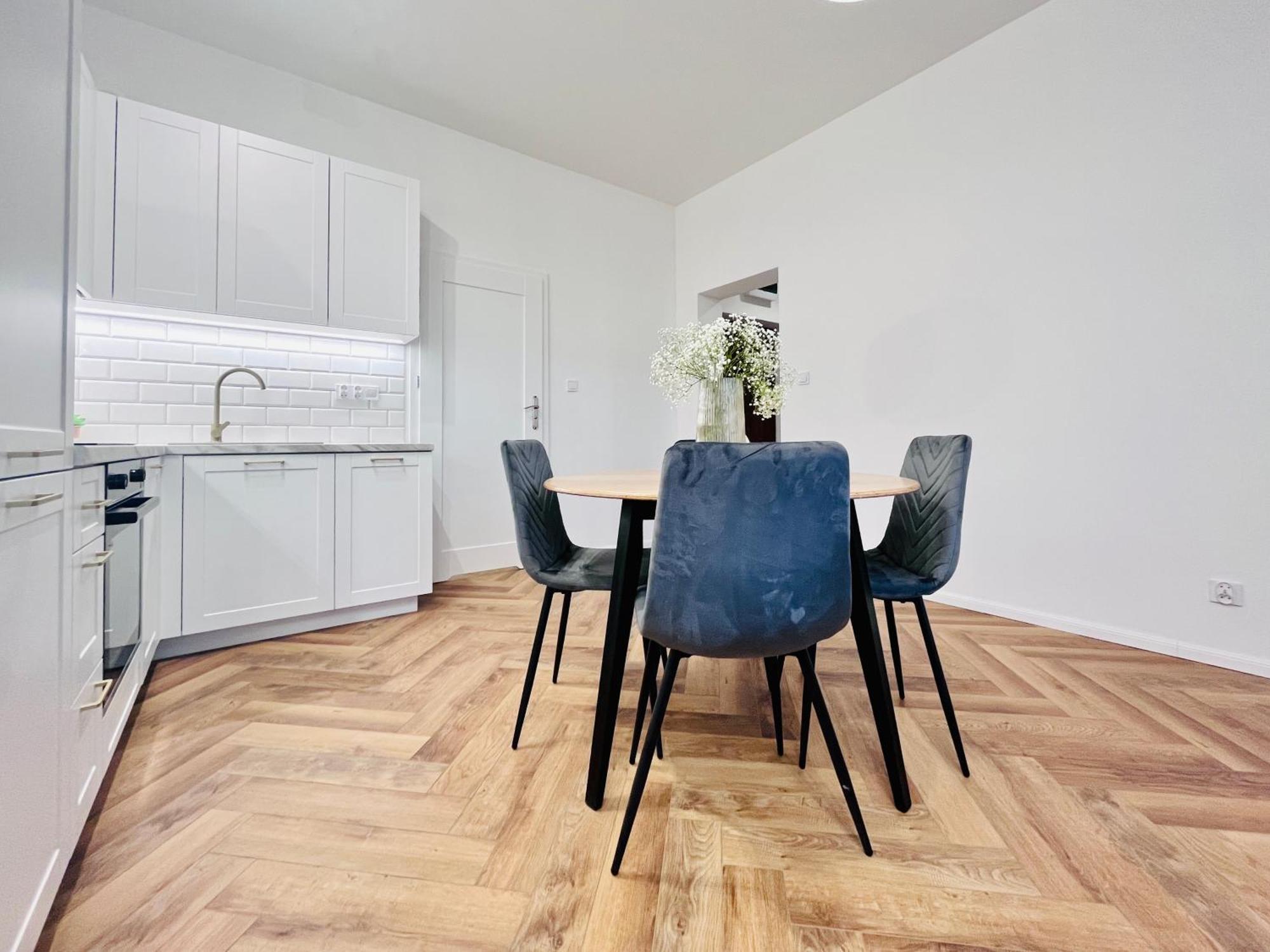 Apartamenty Kamienica Centrum - 1 Maja Любін Екстер'єр фото
