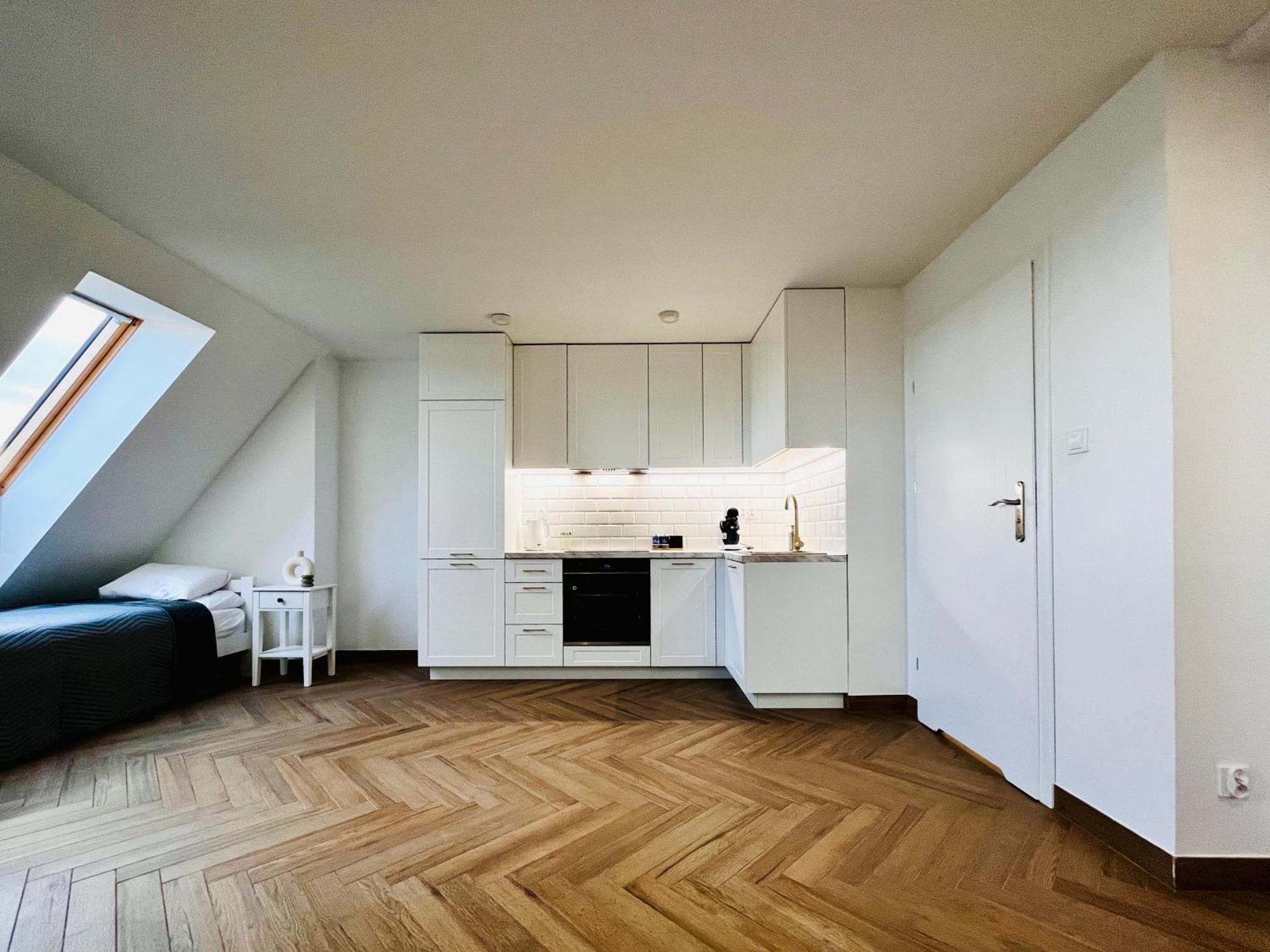 Apartamenty Kamienica Centrum - 1 Maja Любін Екстер'єр фото