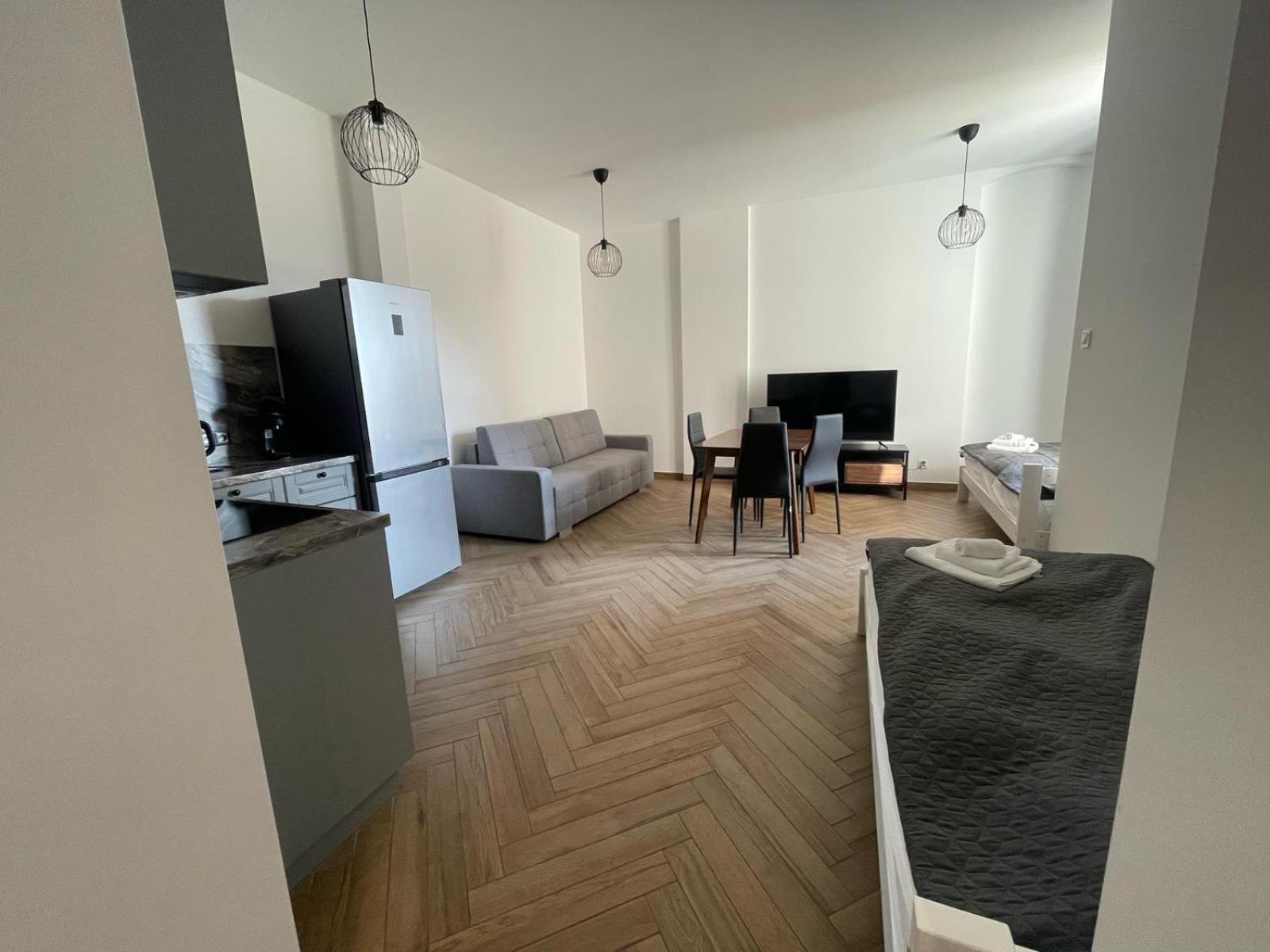 Apartamenty Kamienica Centrum - 1 Maja Любін Екстер'єр фото